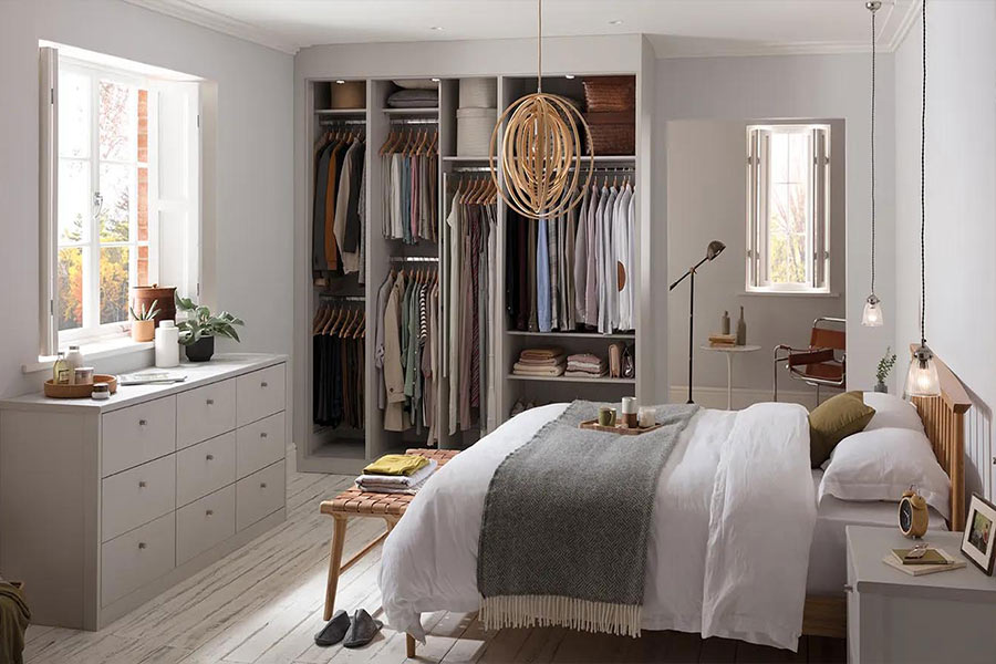 +15 طرح کمد دیواری جدید اتاق خواب + (نکات انتخاب متریال و اکسسوری) 73 کمد دیواری اتاق خواب کوچک