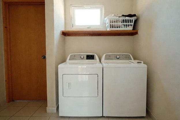 لاندری چیست؟ + اصول چیدمان و لیست تجهیزات لاندری روم 49 لاندری